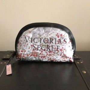NWT Victoria’s Secret cosmetic bag.